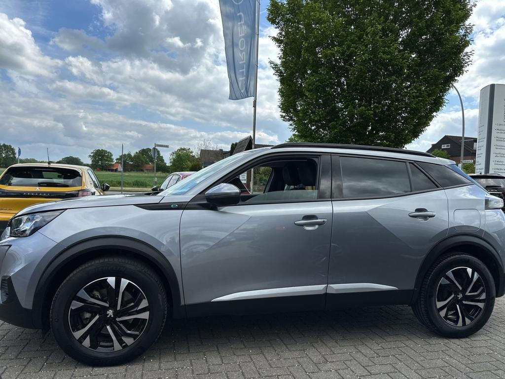 Peugeot e-2008