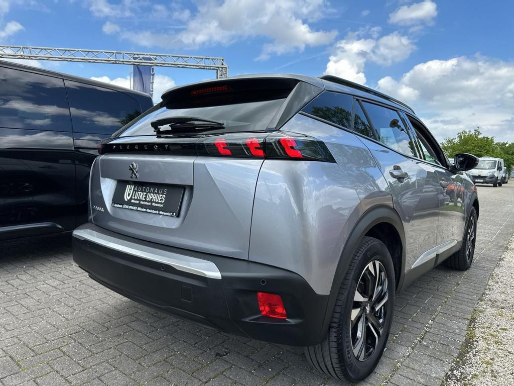 Peugeot e-2008