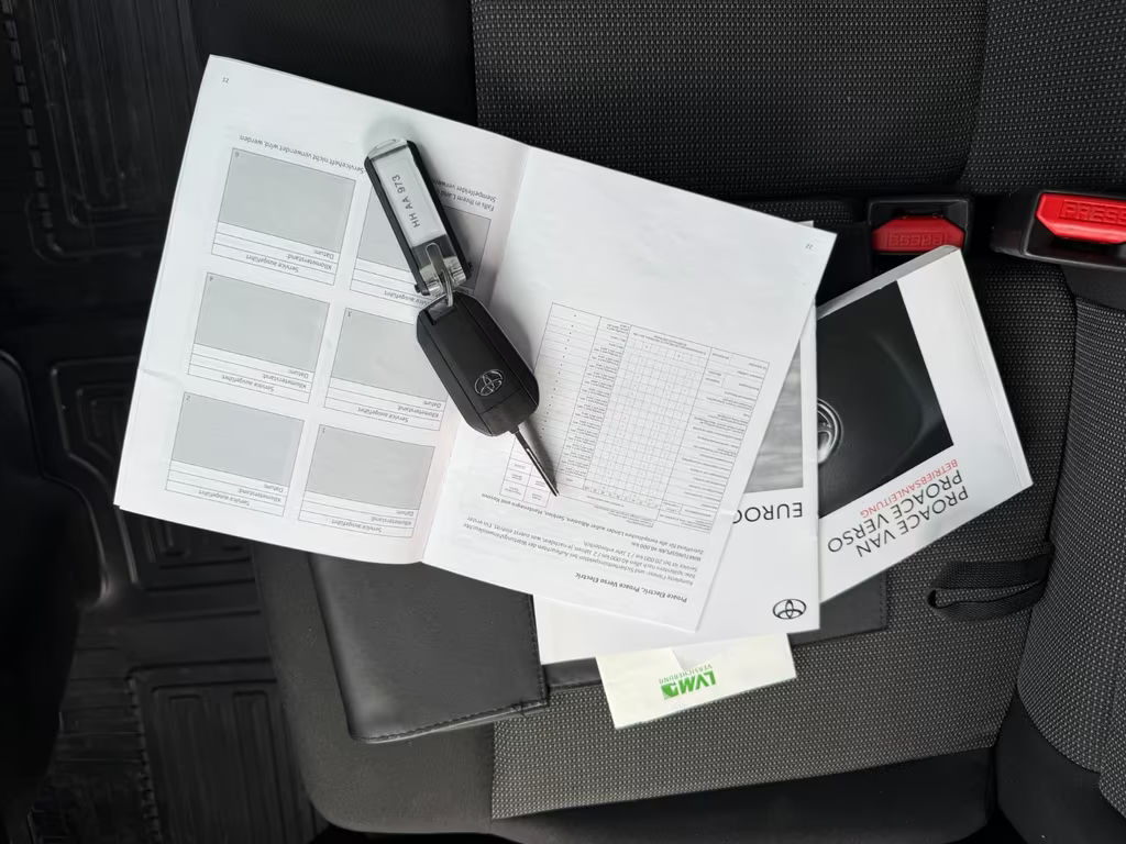 Toyota Proace (Verso)