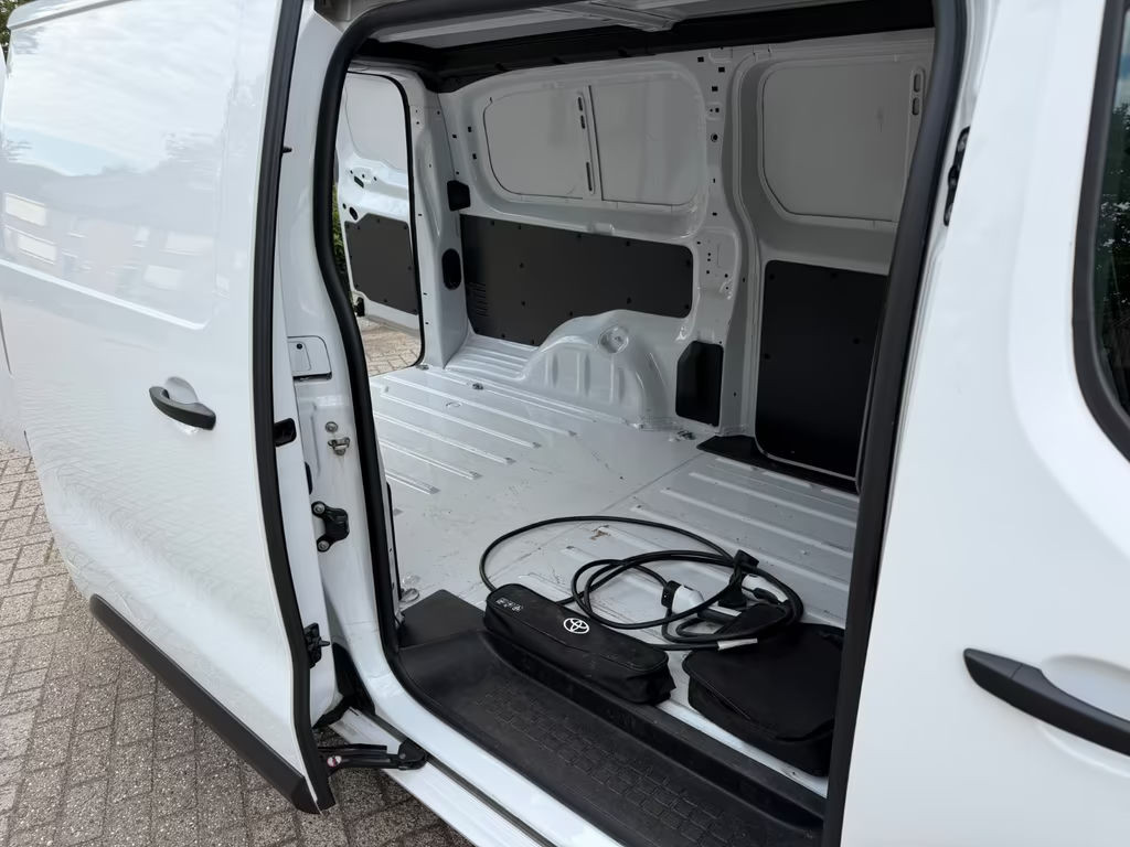 Toyota Proace (Verso)