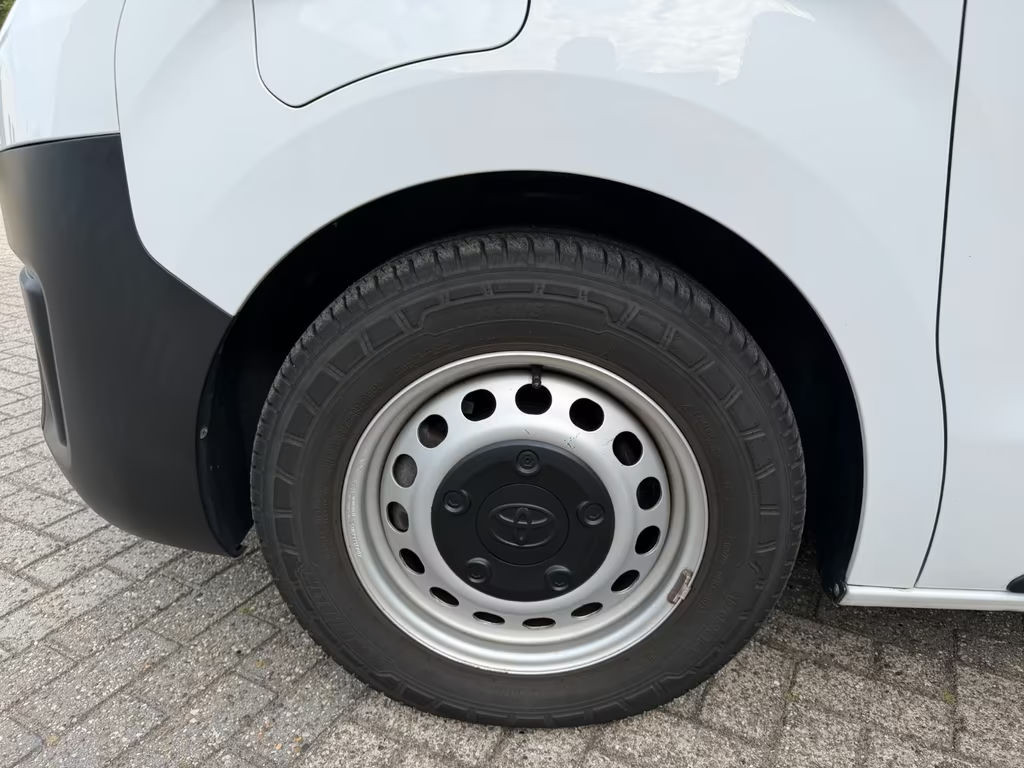 Toyota Proace (Verso)