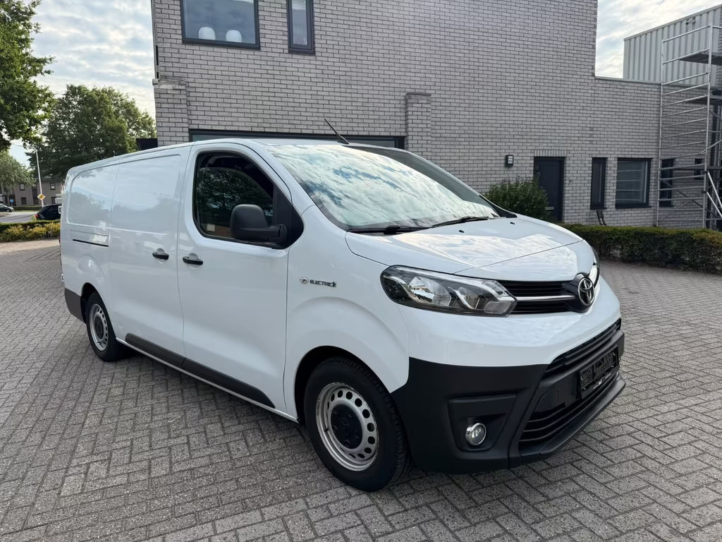 Toyota Proace (Verso)