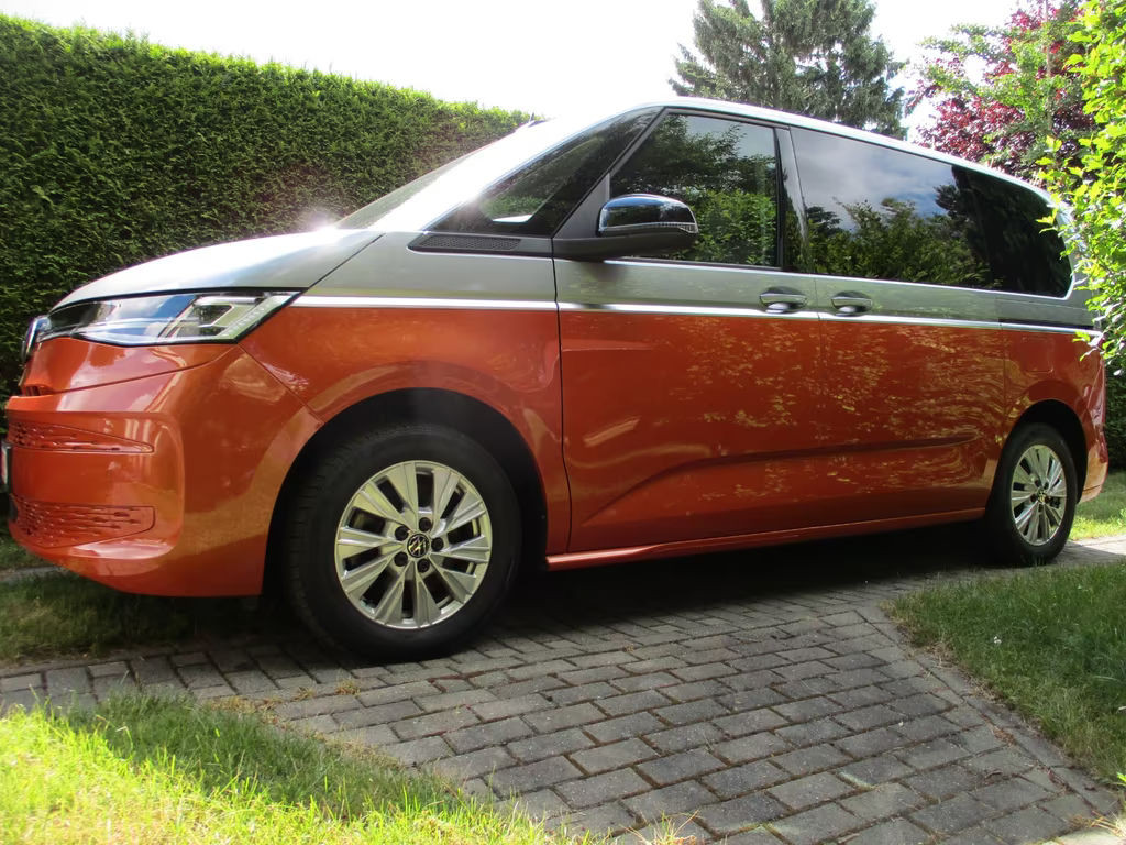 Volkswagen Multivan Life T7