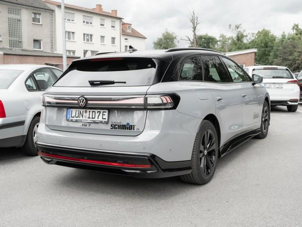 Volkswagen ID.7