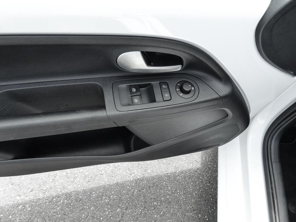 Volkswagen e-up!
