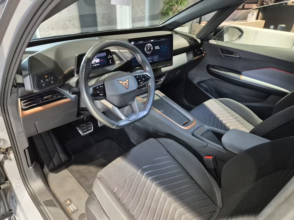 Cupra Born