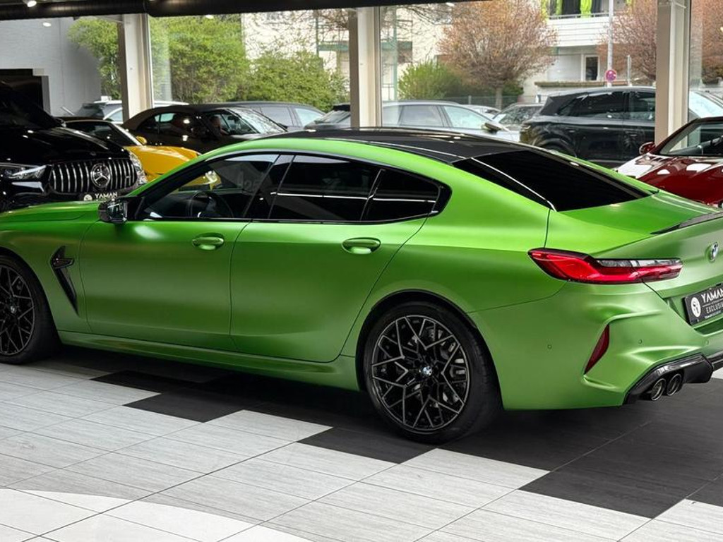 BMW M8