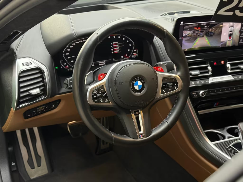 BMW M8