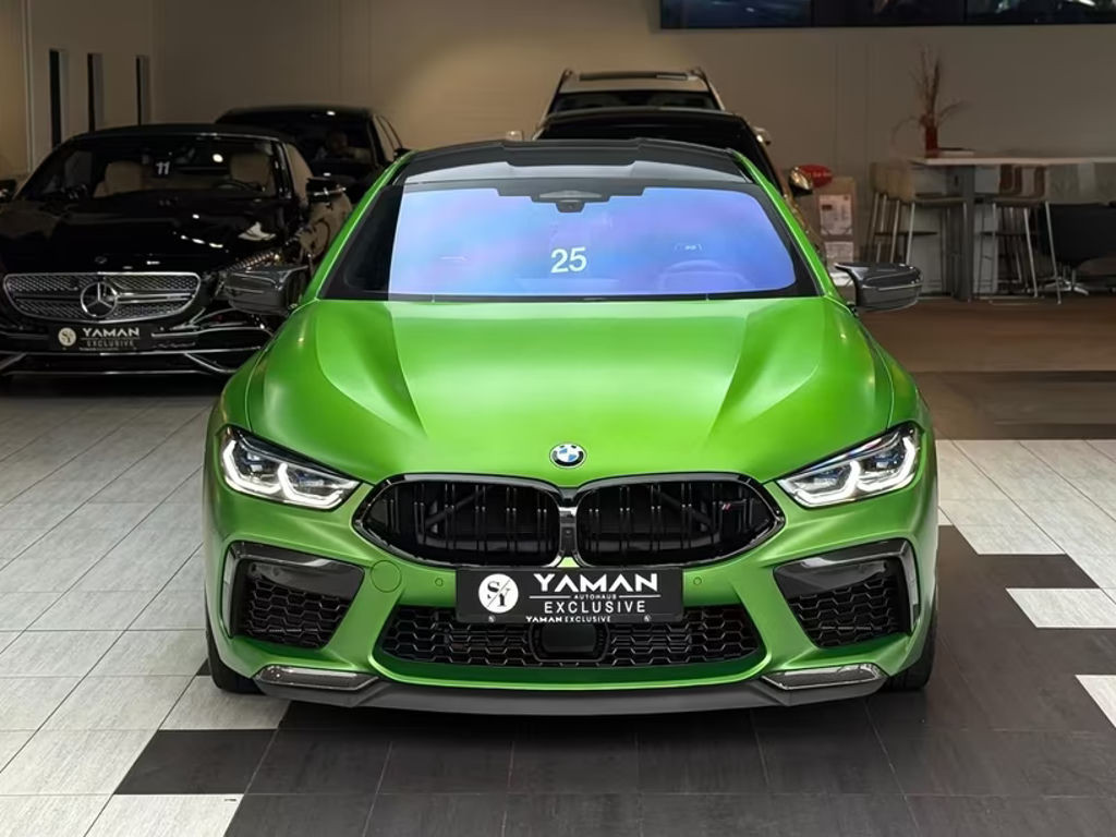 BMW M8