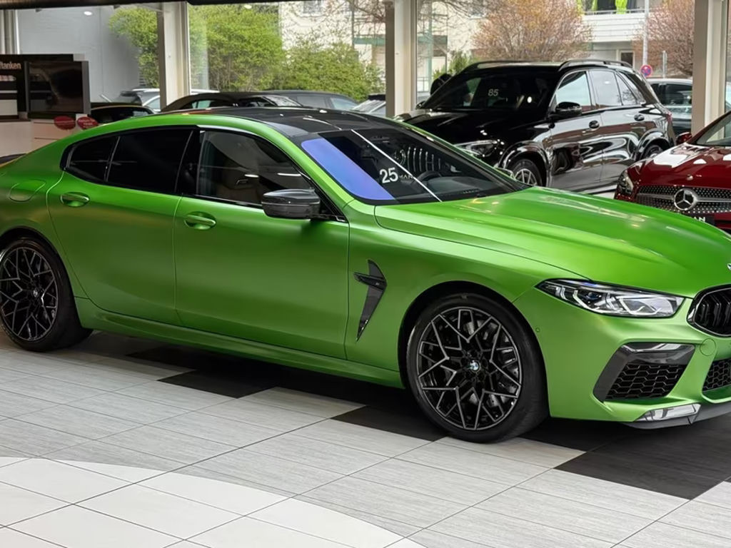 BMW M8