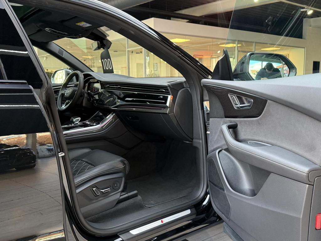 Audi SQ8