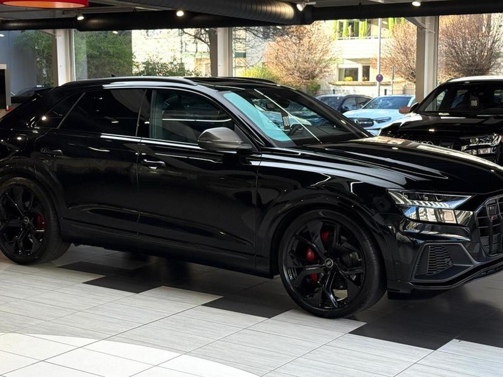 Audi SQ8