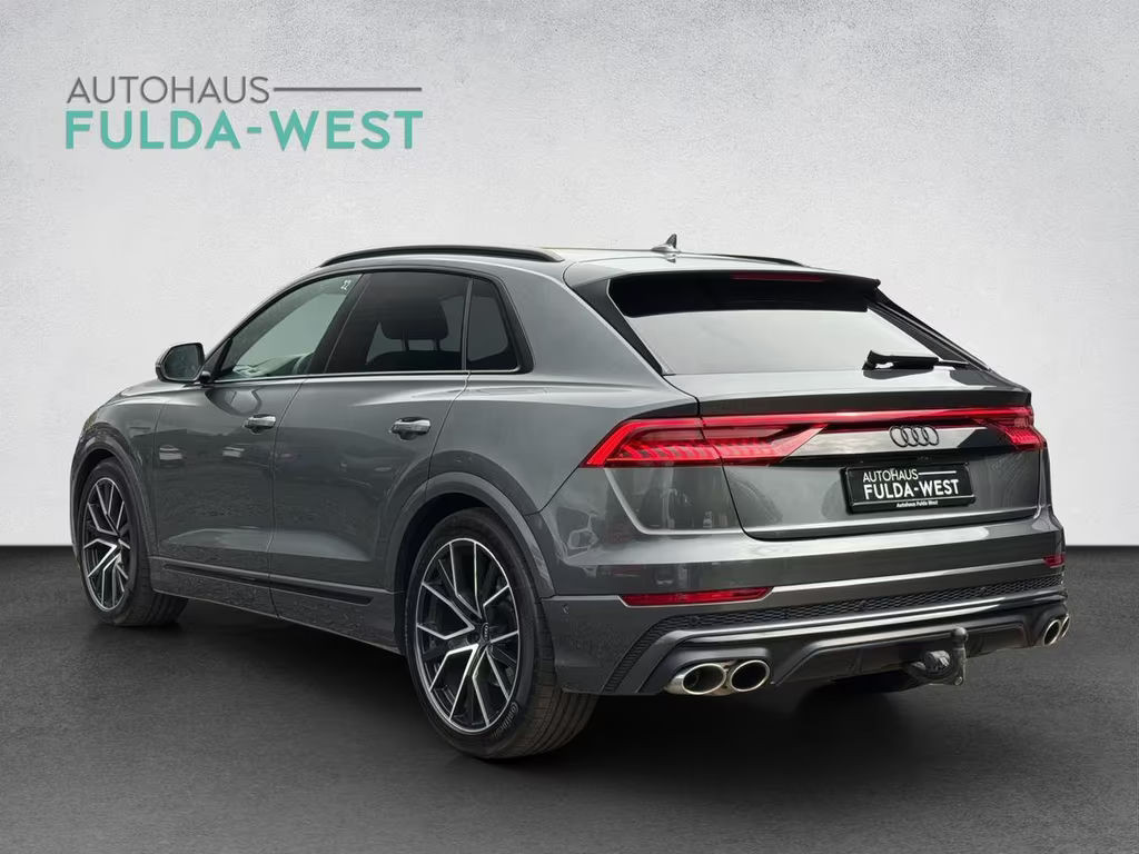 Audi SQ8