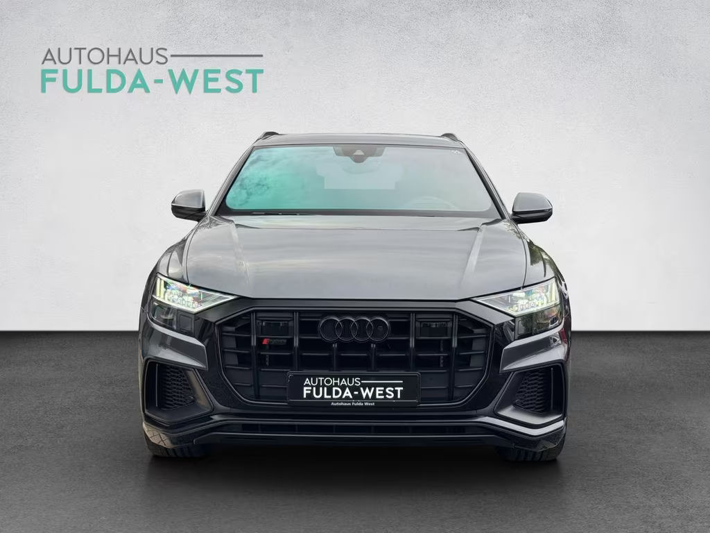 Audi SQ8