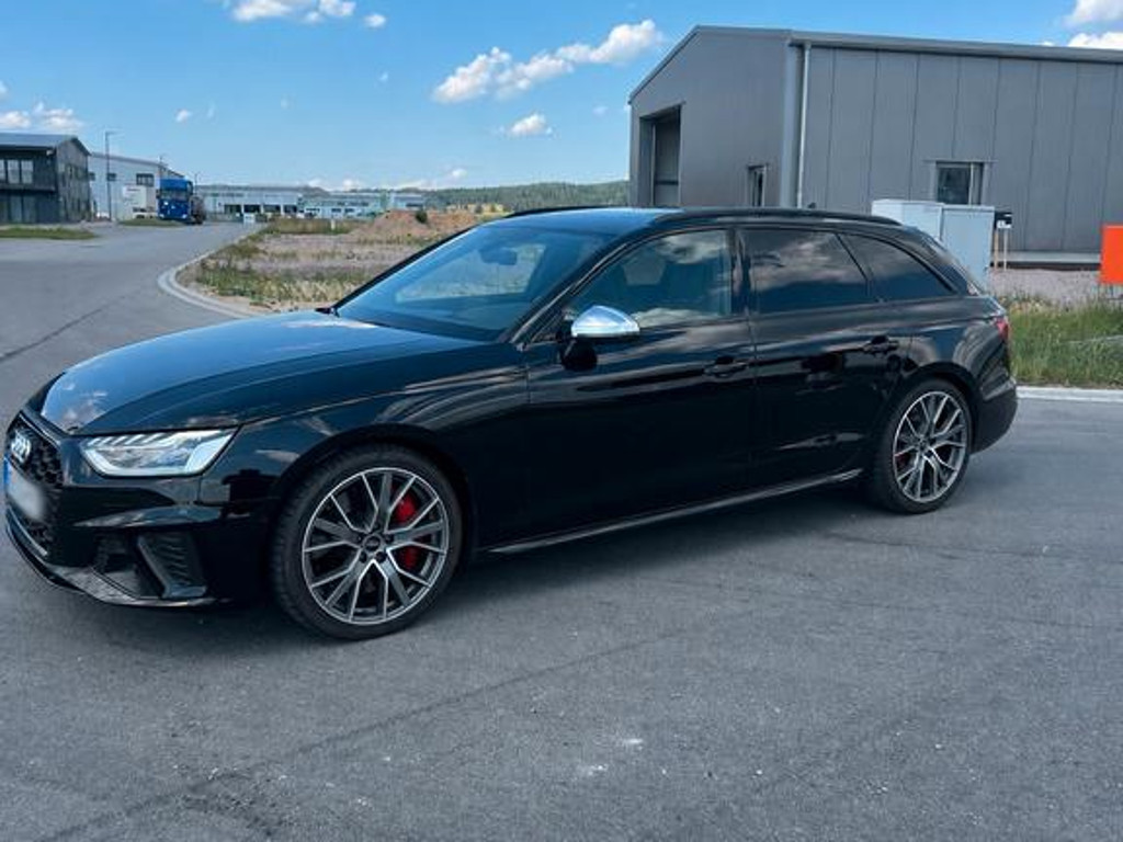 Audi S4