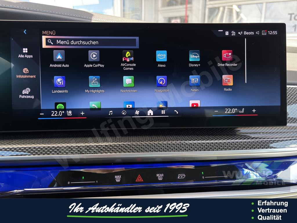 BMW i7