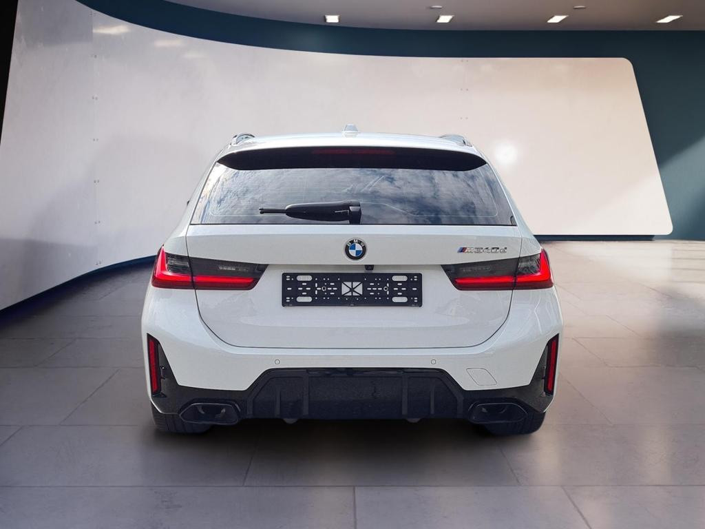 BMW M340