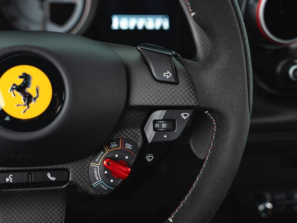 Ferrari F8