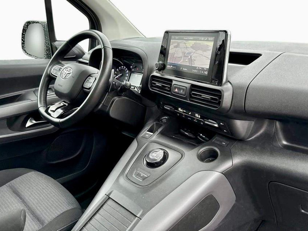 Toyota Proace (Verso)