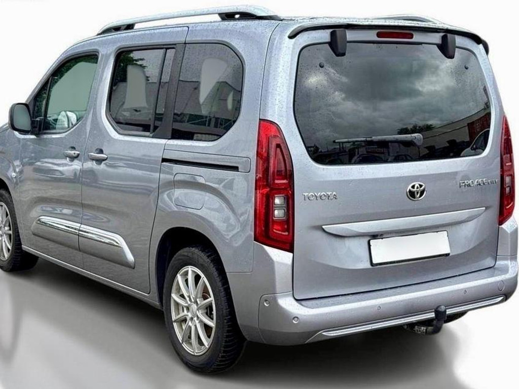 Toyota Proace (Verso)