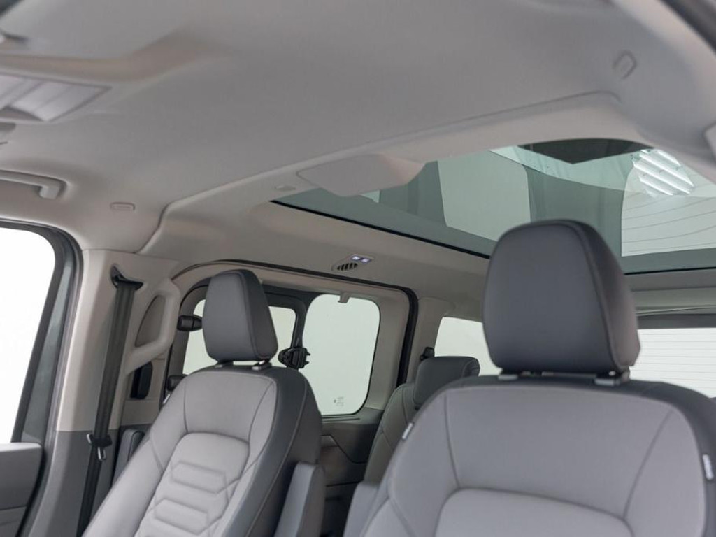 Volkswagen e-Caravelle