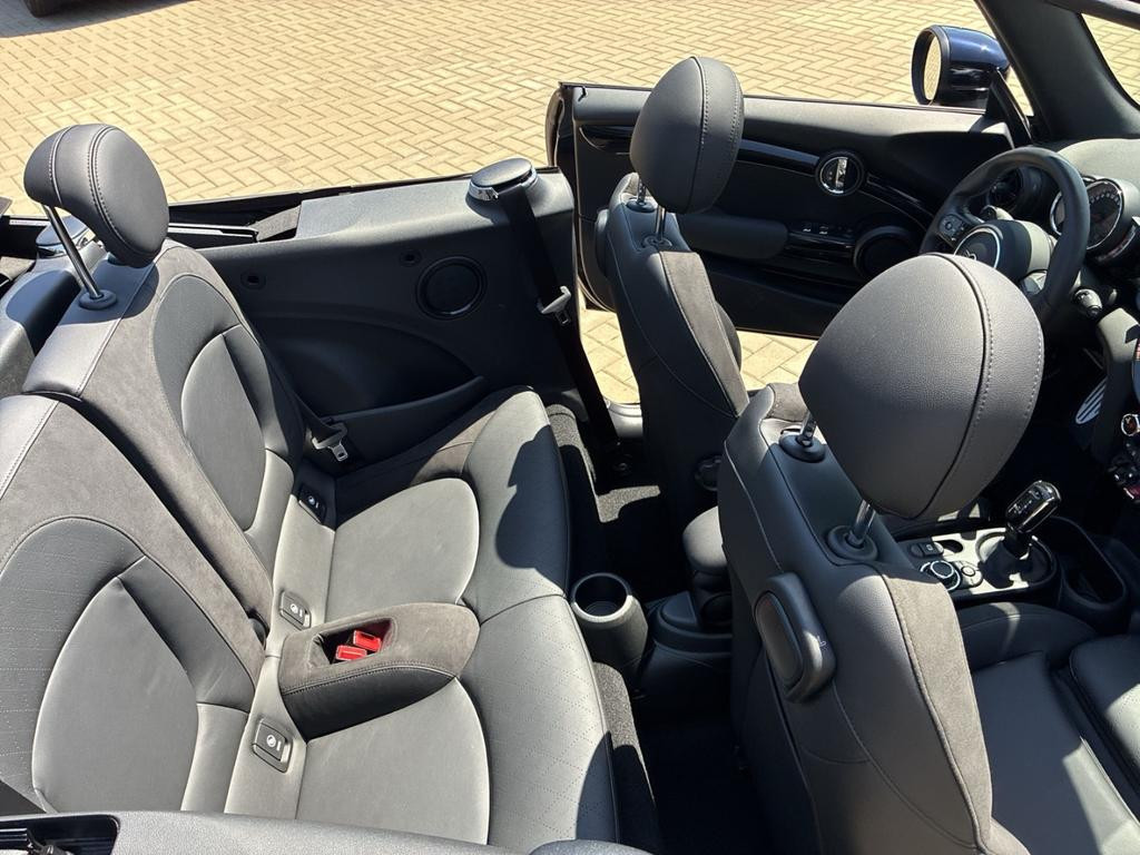 Mini John Cooper Works Cabrio