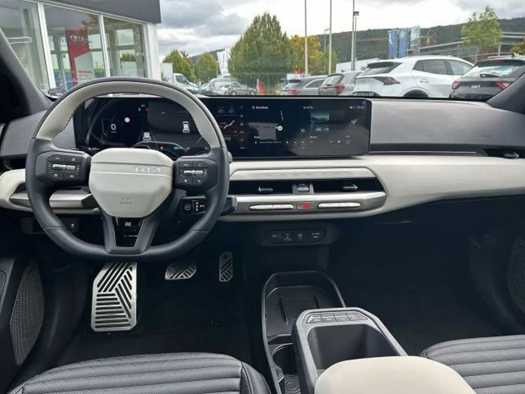 Kia EV4