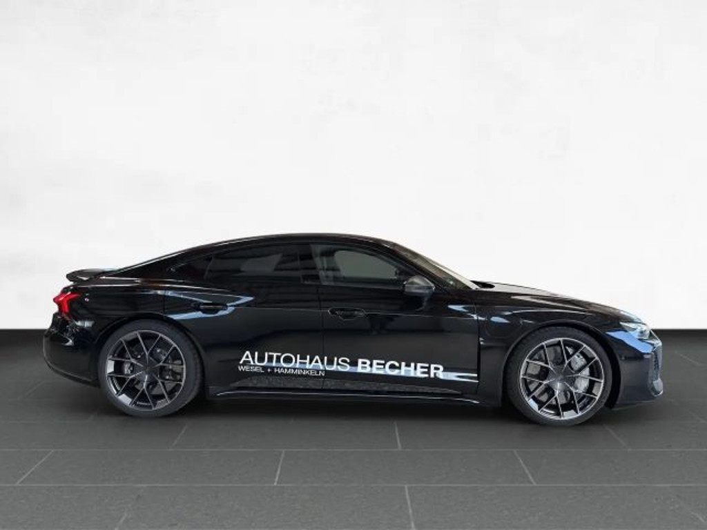 Audi RS e-tron GT