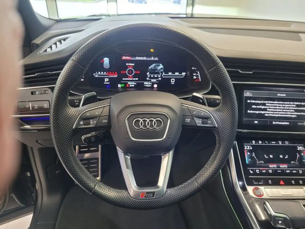Audi RS Q8