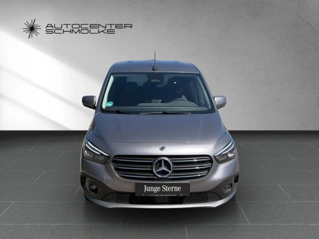 Mercedes-Benz T 180