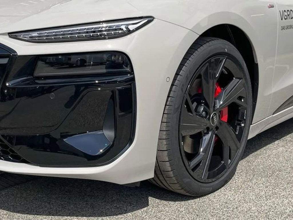 Audi A6 e-tron