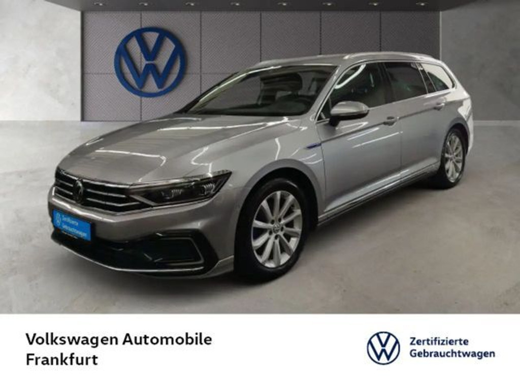 Volkswagen Passat DSG GTE Variant IQ.Drive 1.4 TSI