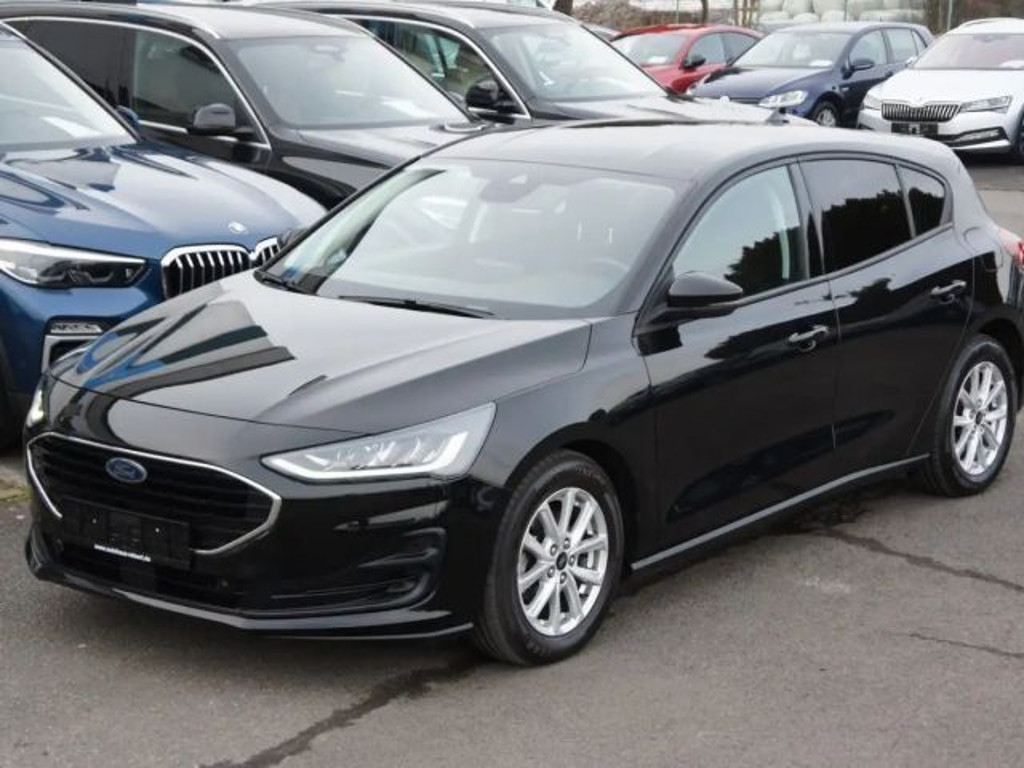 Ford Focus Limited Cool & Connect