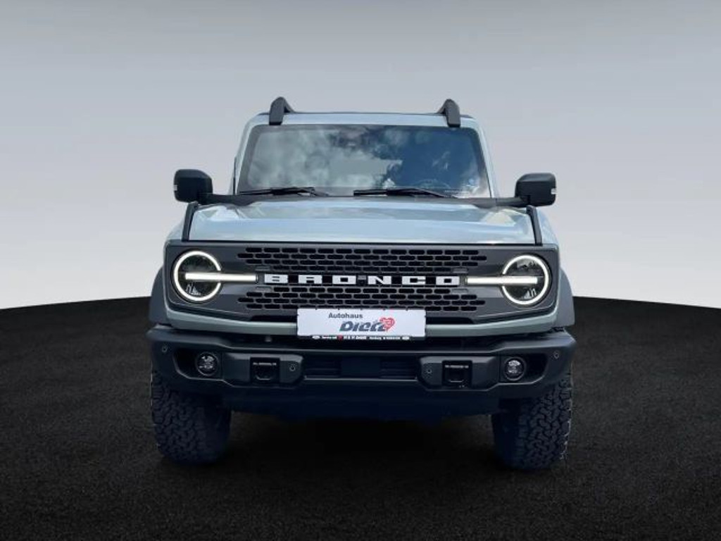 Ford Bronco