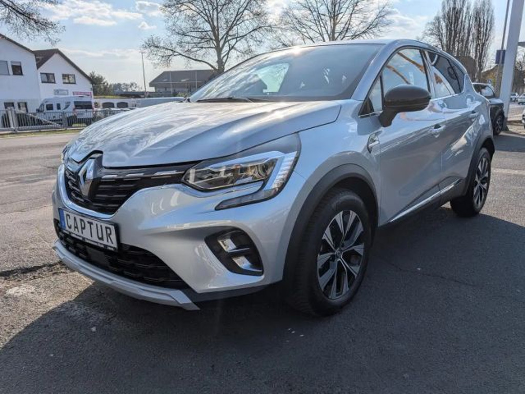 Renault Captur TCe 140 Hybrid Techno
