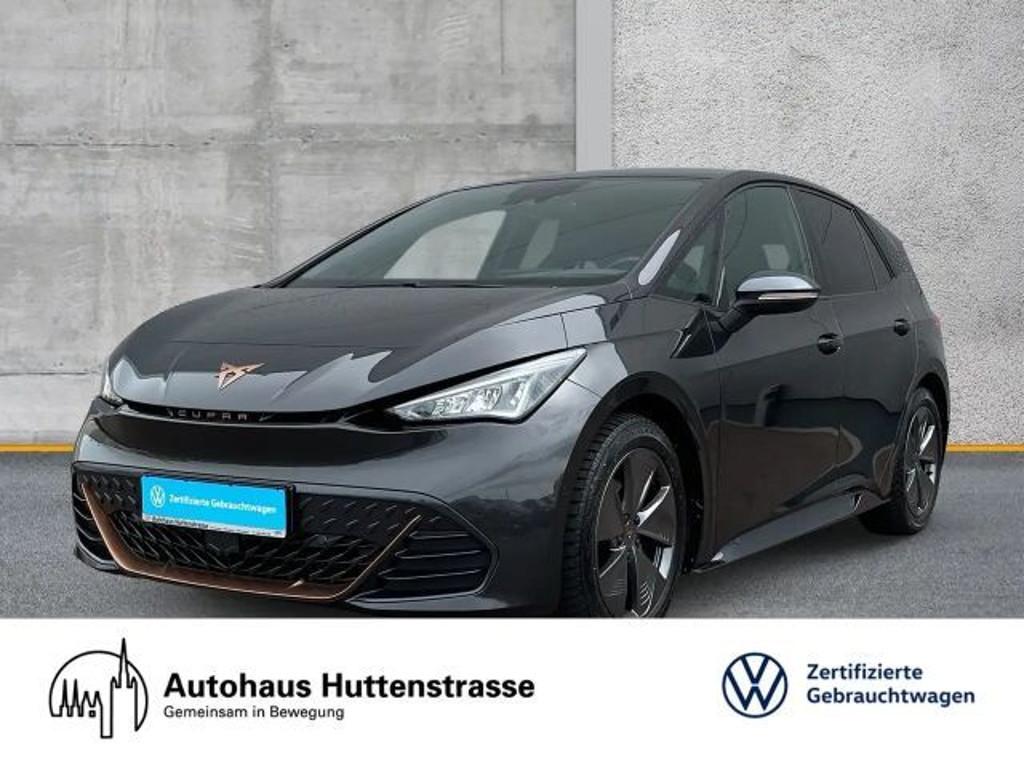 Cupra Born Pano HuD Wärmepumpe Kamera