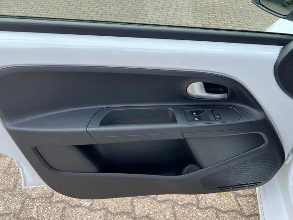 Volkswagen e-up!