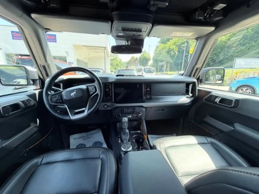 Ford Bronco