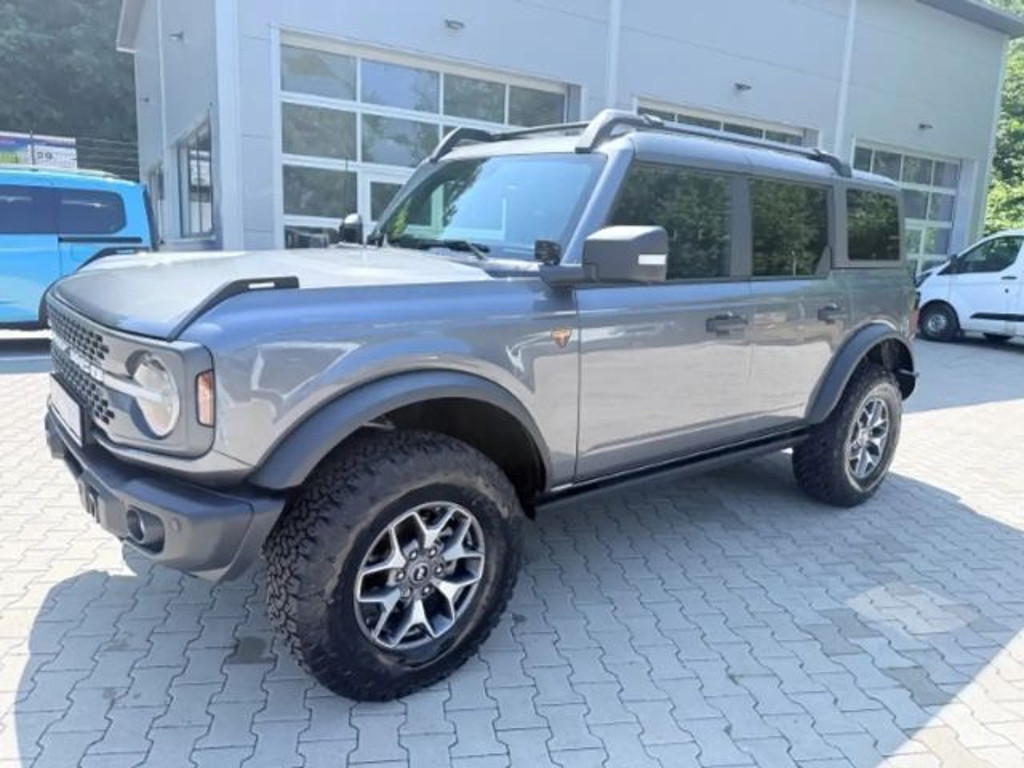 Ford Bronco