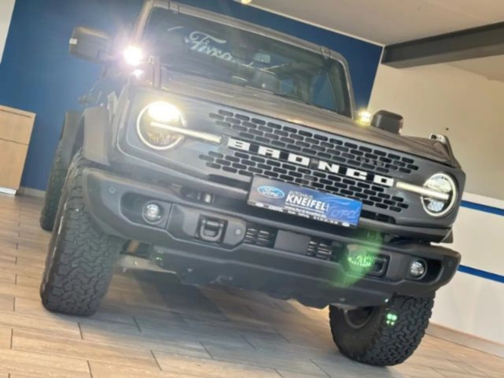 Ford Bronco