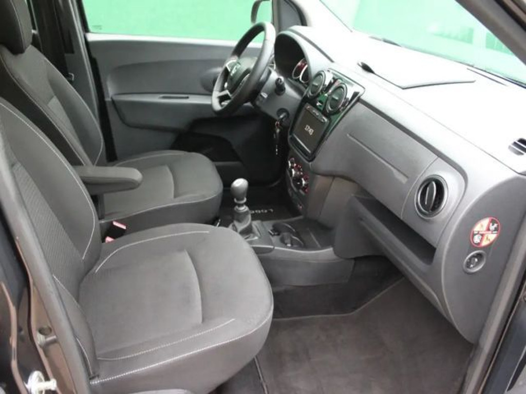 Dacia Lodgy