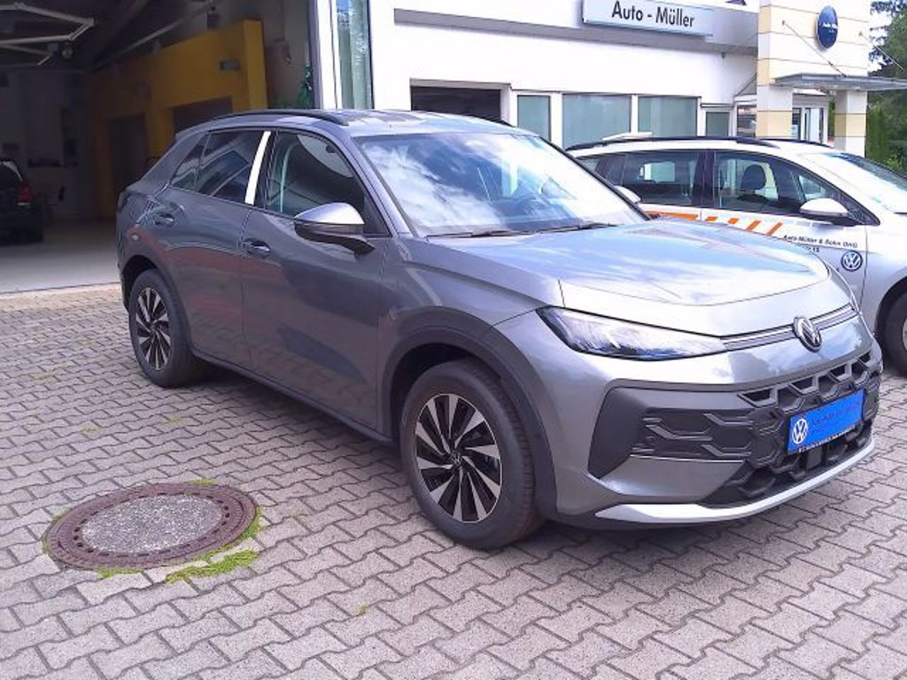 Volkswagen T-Roc Life 1.5 eTSI