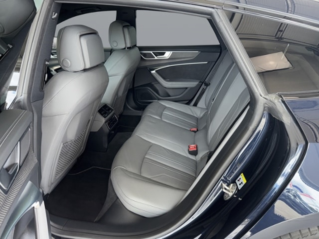 Audi S7