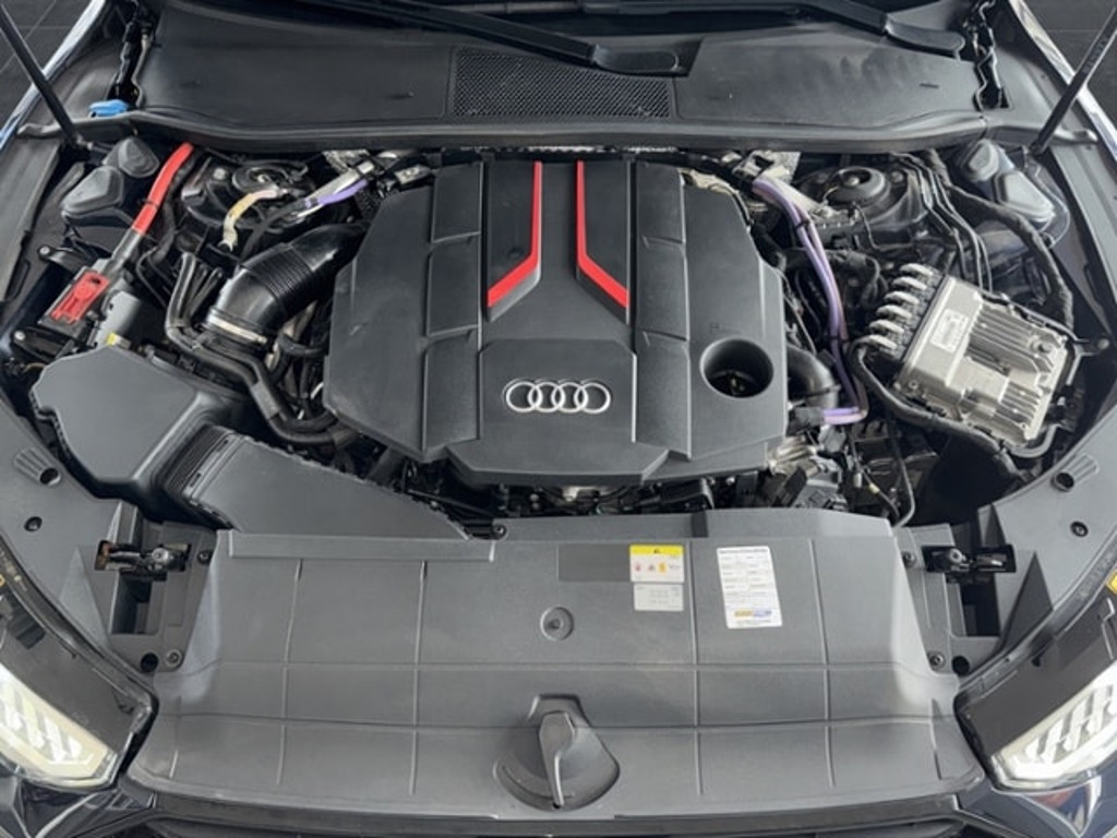 Audi S7
