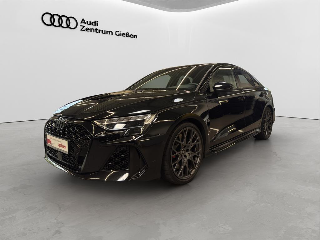 Audi RS3 Sedan Quattro