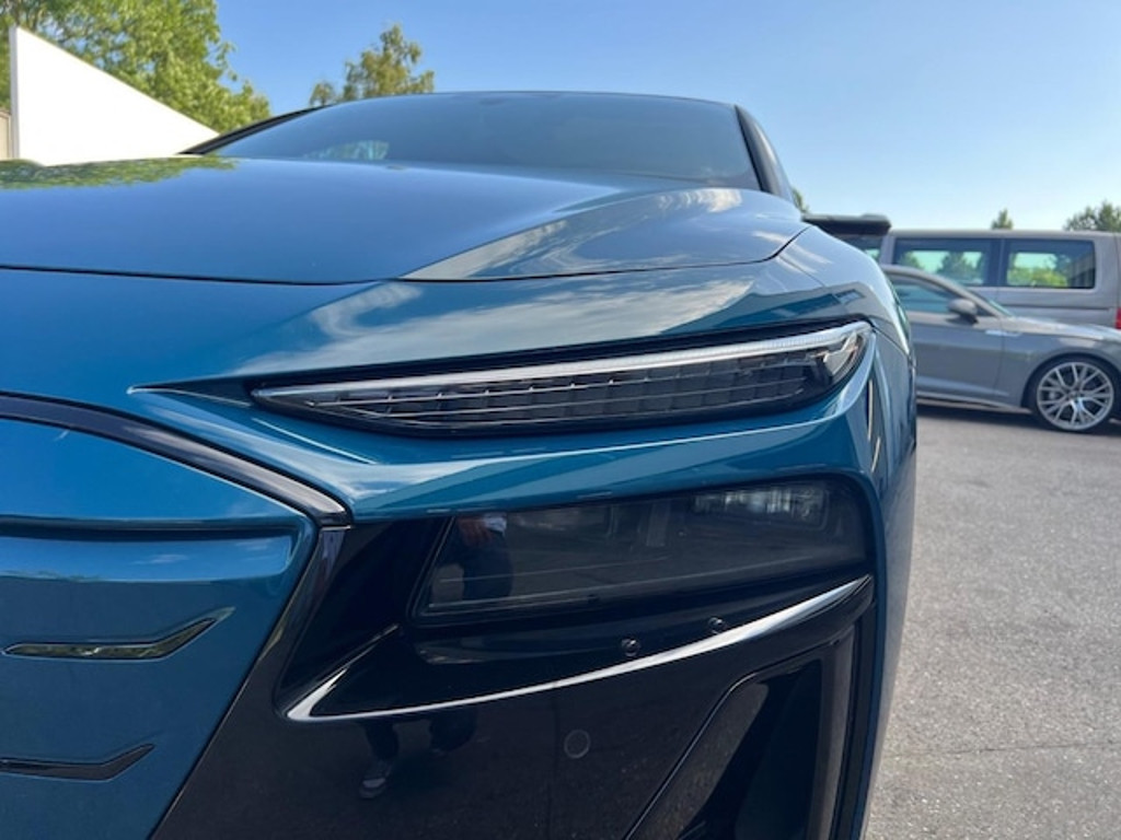 Audi A6 e-tron