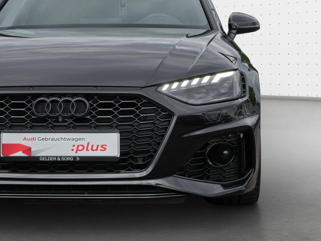 Audi RS4