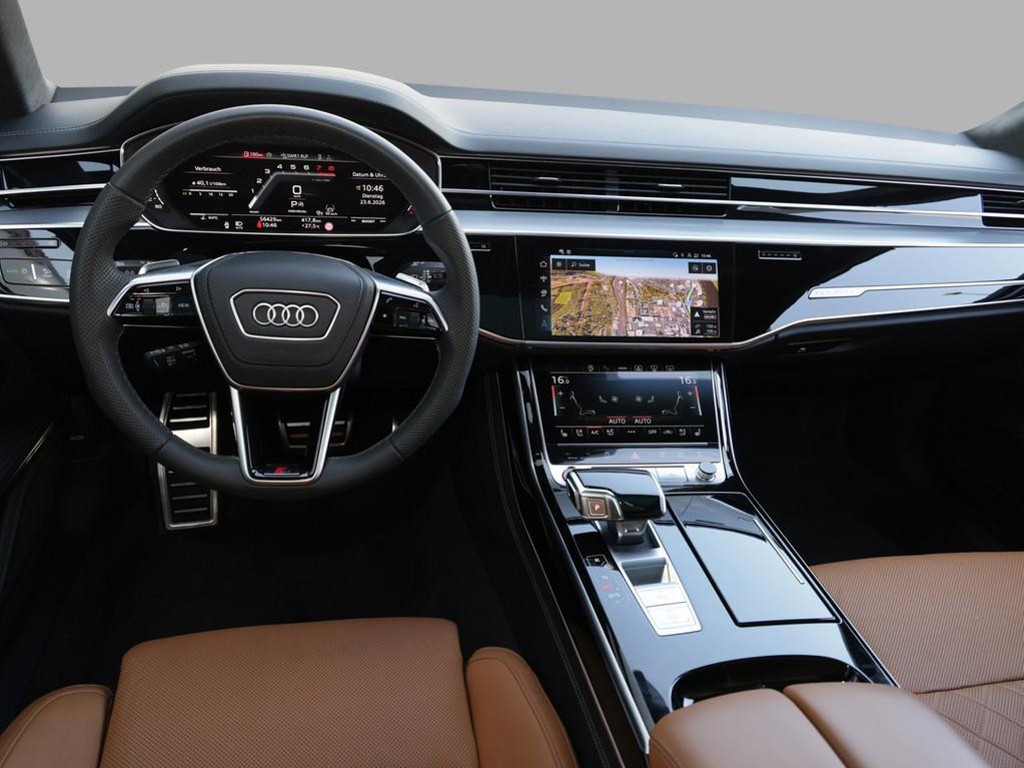 Audi S8