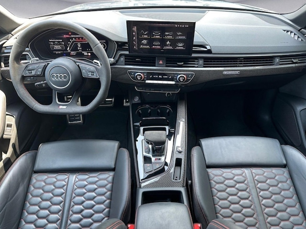 Audi RS4