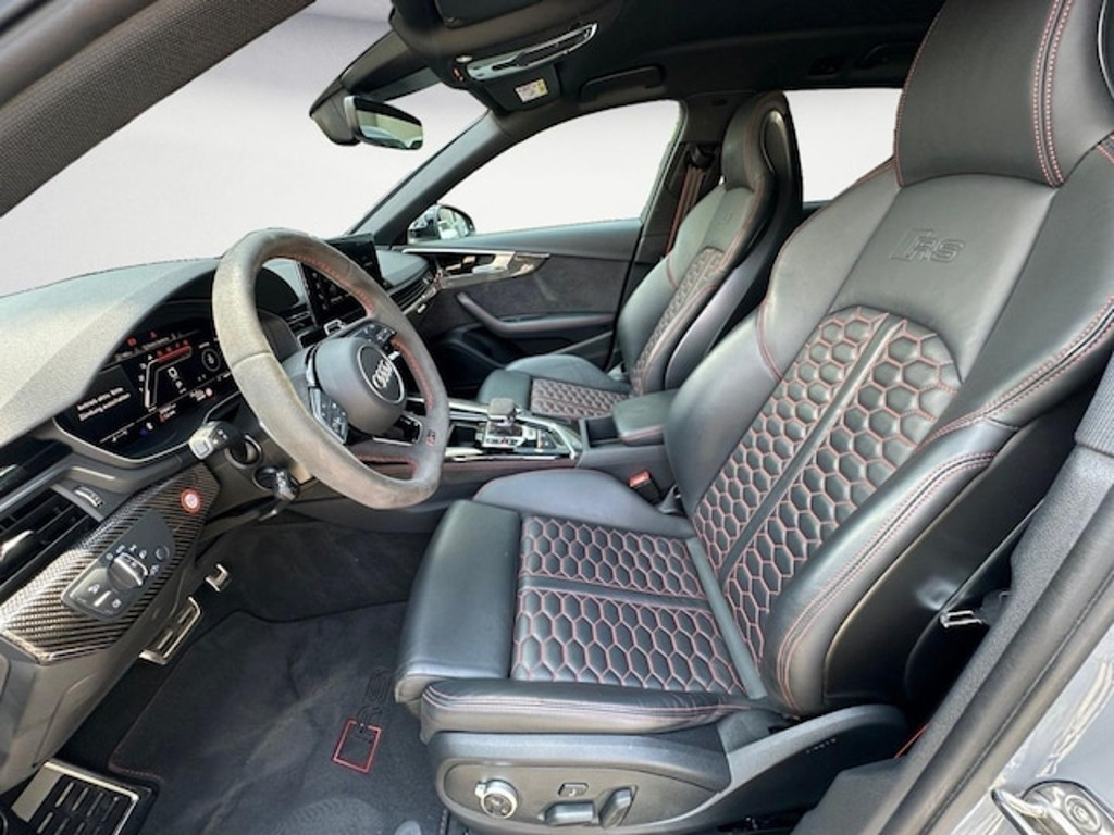 Audi RS4
